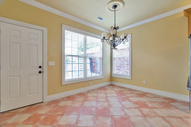 6872 Young Farm Avenue, Springdale, AR 72762