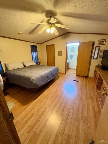 206 Hub Drive, Mission, TX 78574