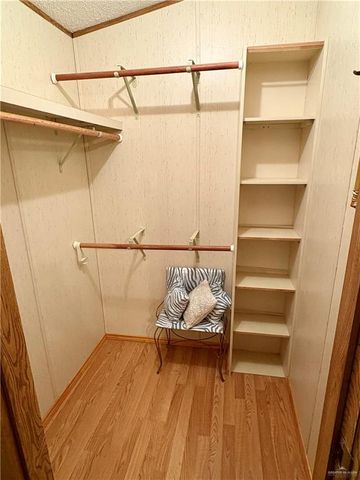 206 Hub Drive, Mission, TX 78574