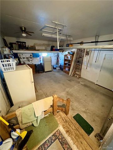 206 Hub Drive, Mission, TX 78574