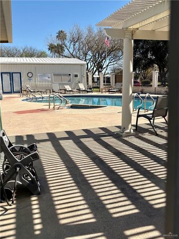 206 Hub Drive, Mission, TX 78574