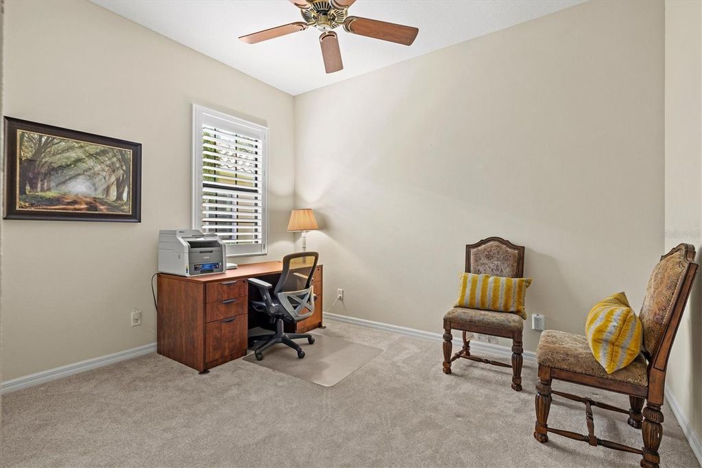 Image 46 of property listing at 7118 WESTHILL COURT, Bradenton, FL 34202