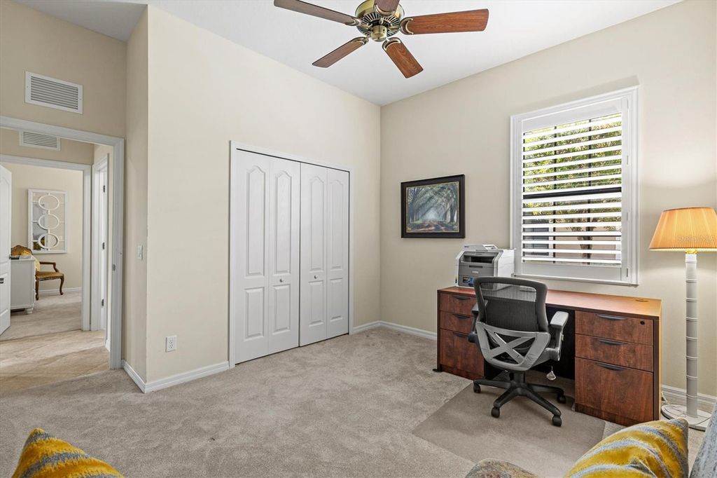 Image 47 of property listing at 7118 WESTHILL COURT, Bradenton, FL 34202