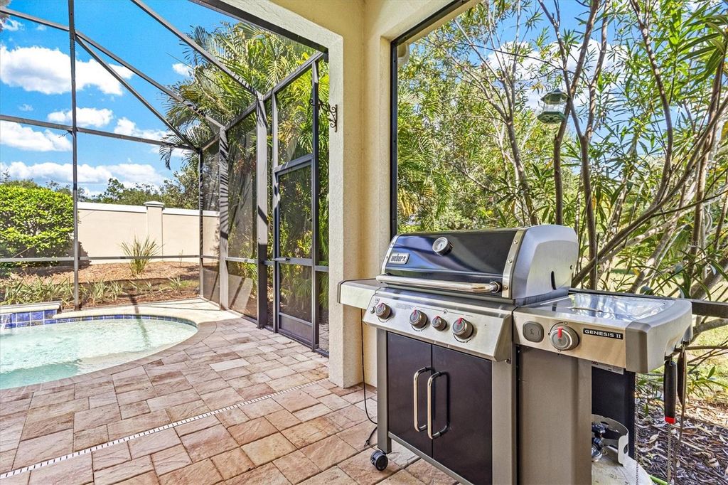 Image 50 of property listing at 7118 WESTHILL COURT, Bradenton, FL 34202