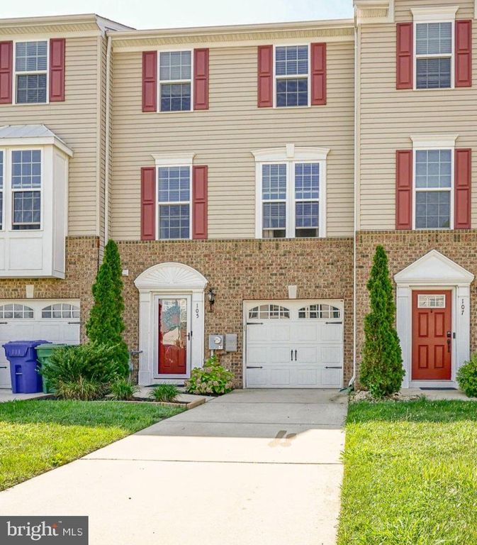 105 JONAGOLD DR, GLASSBORO, NJ 08028 — photo 2
