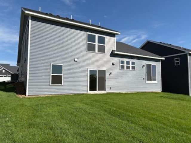 8827 63rd Street S, Cottage Grove, MN 55016
