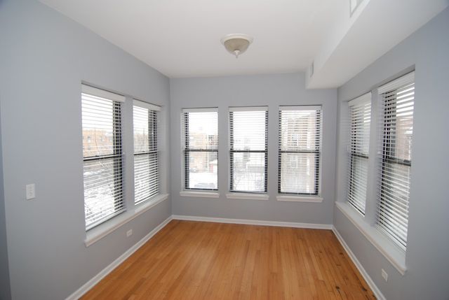 7732 N Paulina Street 3A, Chicago, IL 60626