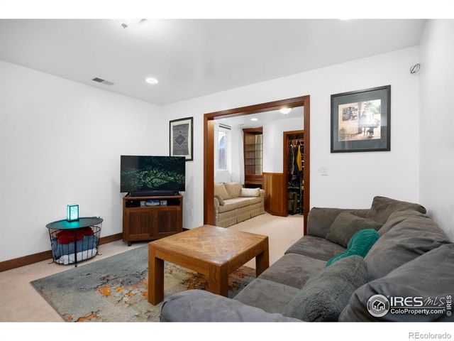 314 E Iowa Avenue, Berthoud, CO 80513