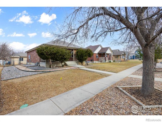 314 E Iowa Avenue, Berthoud, CO 80513