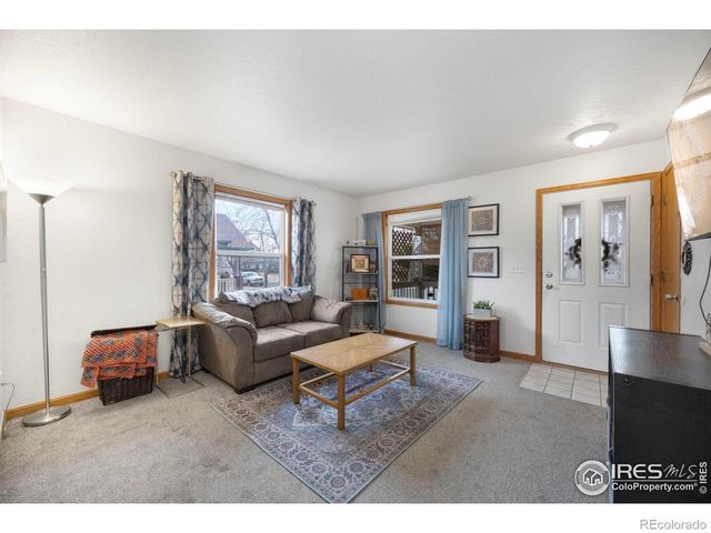 314 E Iowa Avenue, Berthoud, CO 80513