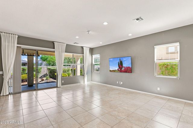 17722 W COTTONWOOD Lane, Goodyear, AZ 85338