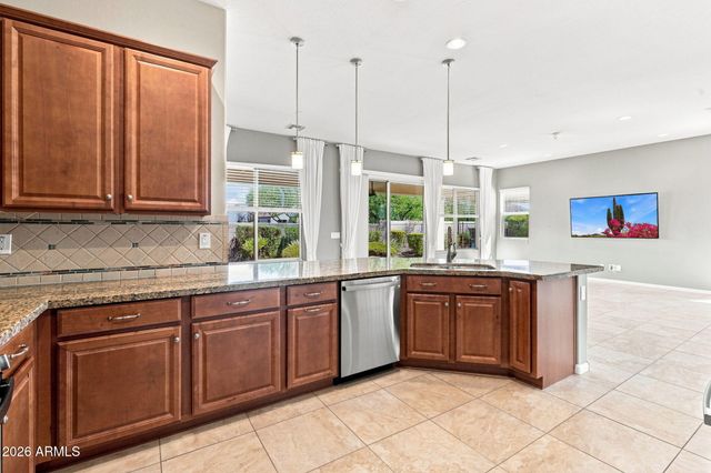 17722 W COTTONWOOD Lane, Goodyear, AZ 85338