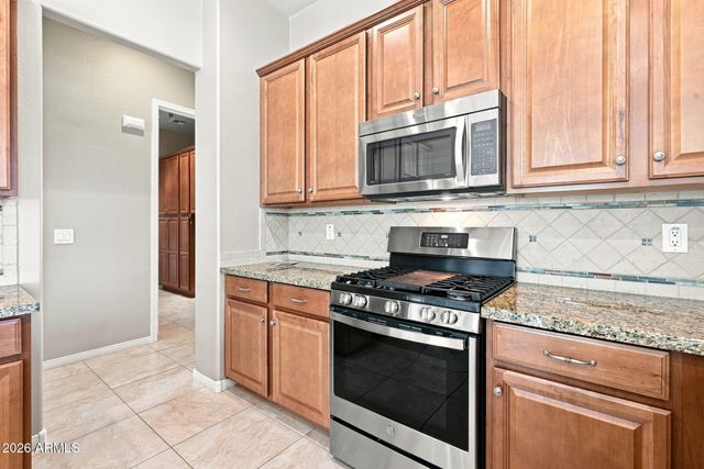 17722 W COTTONWOOD Lane, Goodyear, AZ 85338