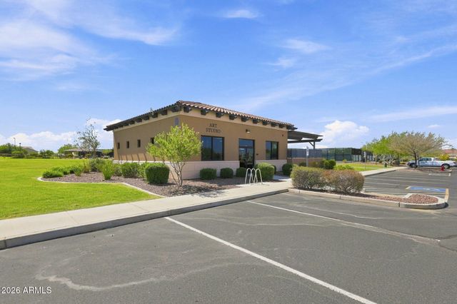 17722 W COTTONWOOD Lane, Goodyear, AZ 85338