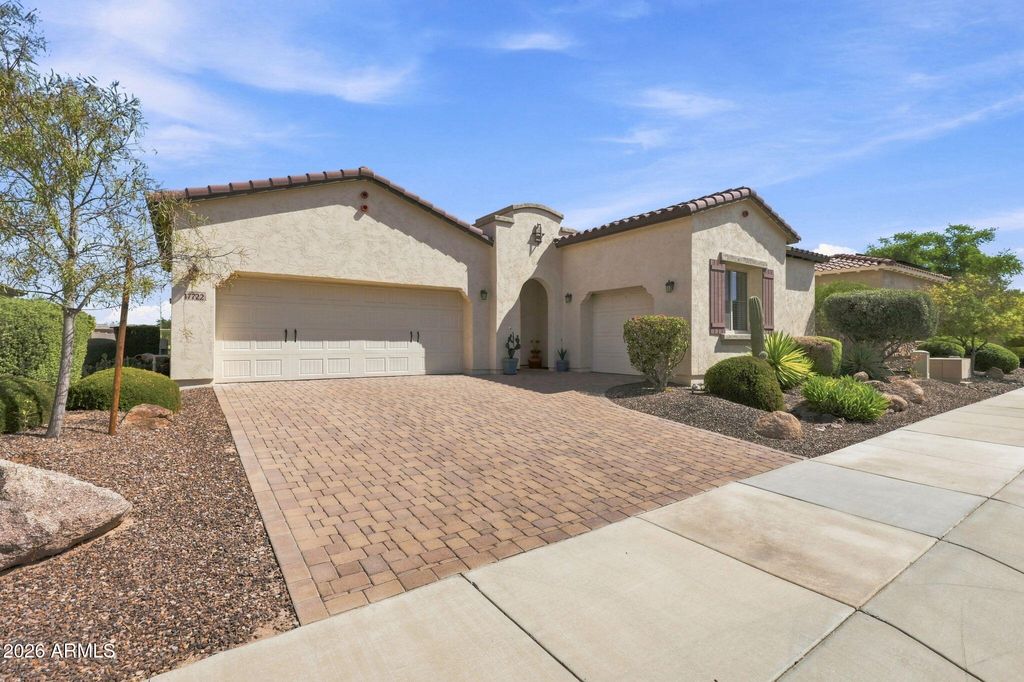 17722 W COTTONWOOD Lane, Goodyear, AZ 85338 — photo 2