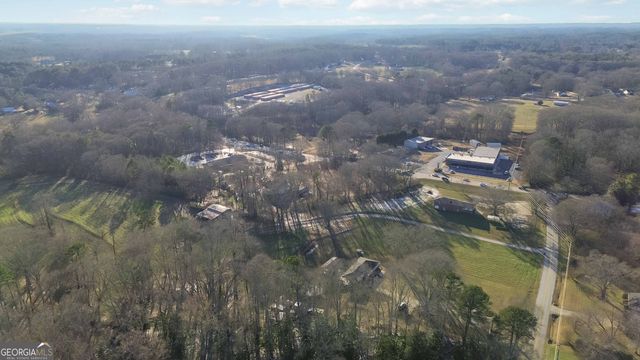 812 Christmas Avenue, Bethlehem, GA 30620