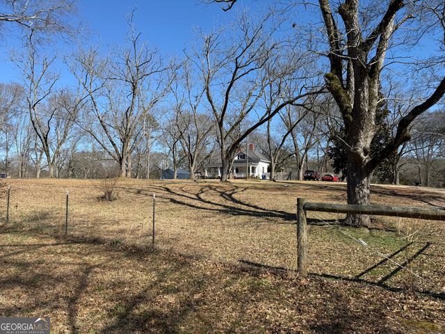 812 Christmas Avenue, Bethlehem, GA 30620