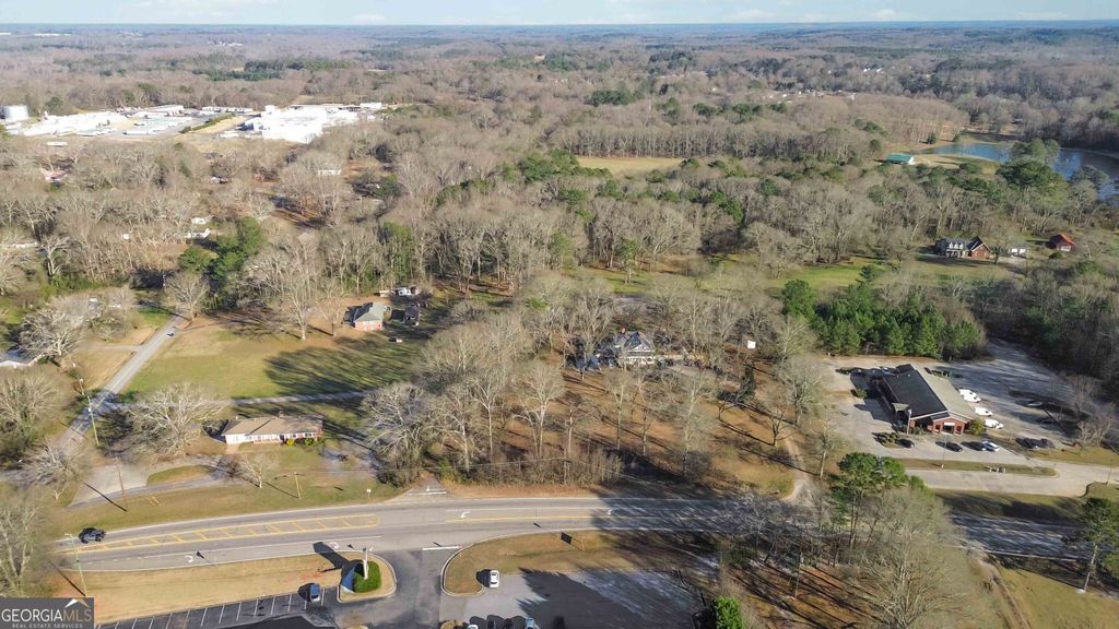 812 Christmas Avenue, Bethlehem, GA 30620