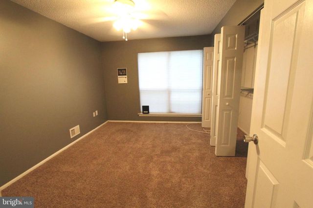 83 WILLOW CT, Trenton, NJ 08619