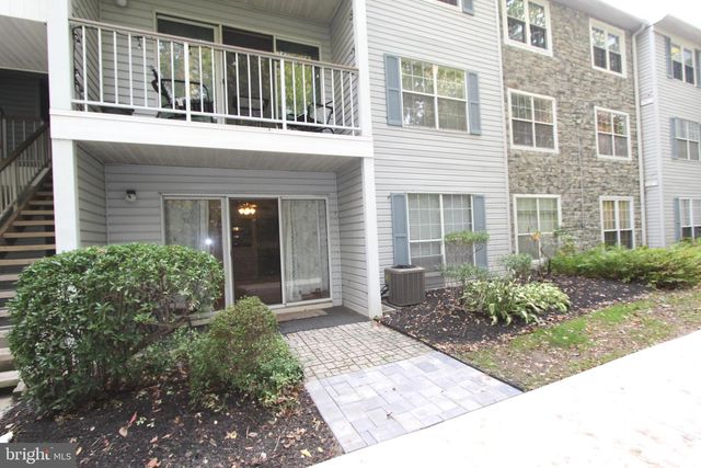 83 WILLOW CT, Trenton, NJ 08619