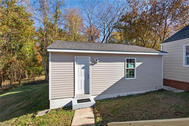 1141 Blalock DR, Williamsburg, VA 23185