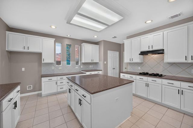 5326 Hanneck Valley Lane, Katy, TX 77450