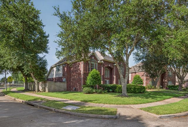 5326 Hanneck Valley Lane, Katy, TX 77450