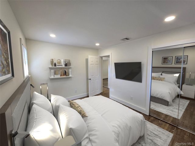 90 Blue Point Road, Selden, NY 11784