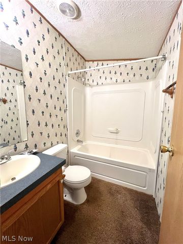 28 Thomas Boulevard NW, Massillon, OH 44647
