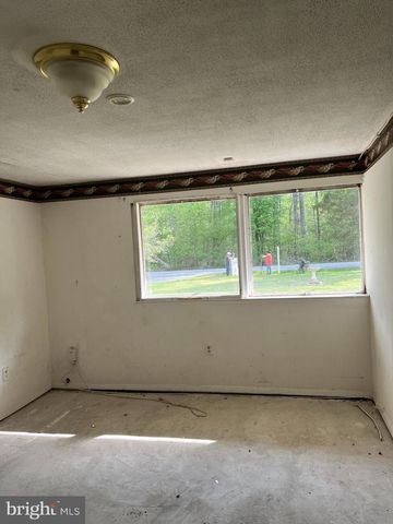 6705 BUMPY OAK RD, La Plata, MD 20646