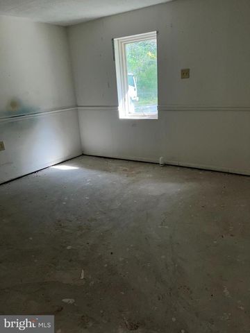 6705 BUMPY OAK RD, La Plata, MD 20646