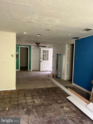 6705 BUMPY OAK RD, La Plata, MD 20646