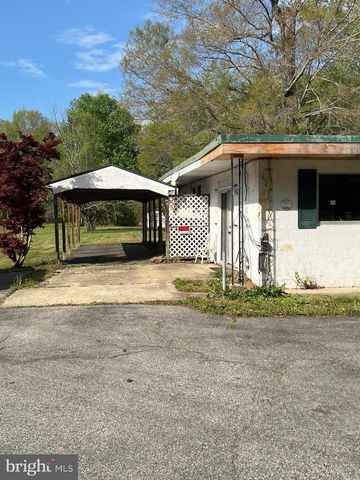 6705 BUMPY OAK RD, La Plata, MD 20646