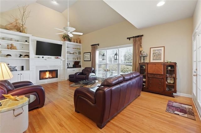 6144 Kenbrook Drive NW, Acworth, GA 30101