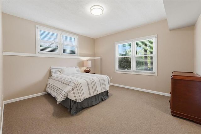 6144 Kenbrook Drive NW, Acworth, GA 30101