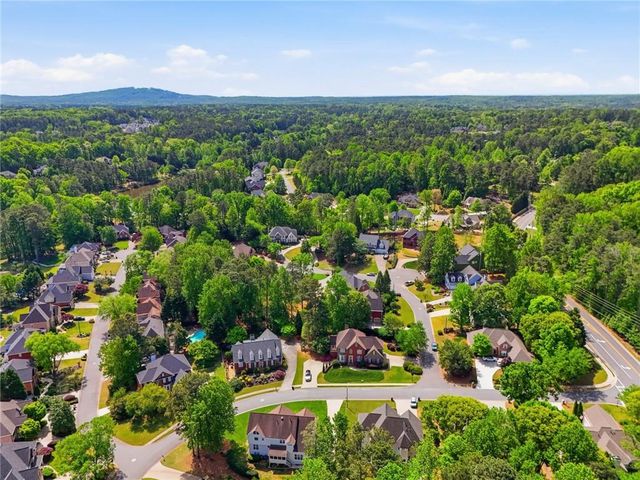 6144 Kenbrook Drive NW, Acworth, GA 30101