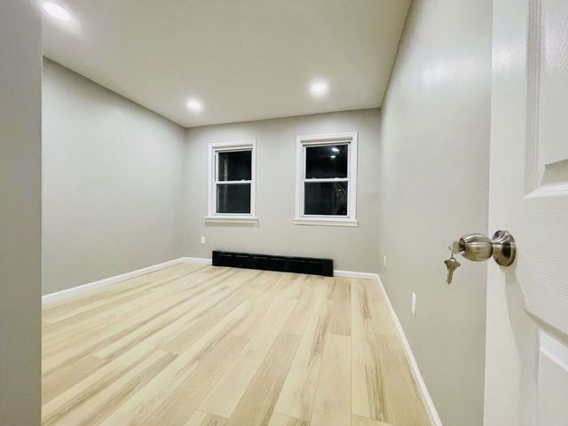 4319 Bedford Avenue, New York City, NY 11229