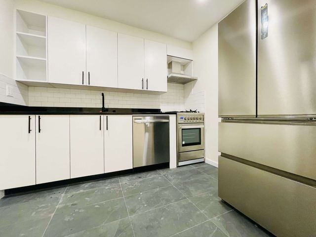 4319 Bedford Avenue, New York City, NY 11229