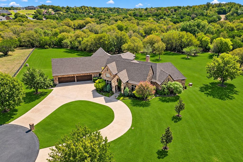 104 Blanca Meadows Court, Cresson, TX 76035 — photo 2