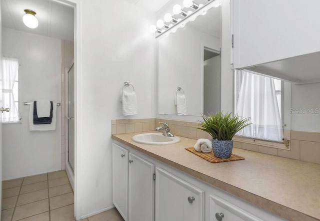 198 PHILADELPHIA BOULEVARD 11, Palm Harbor, FL 34684
