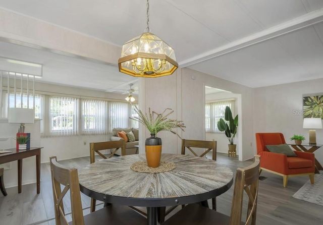 198 PHILADELPHIA BOULEVARD 11, Palm Harbor, FL 34684