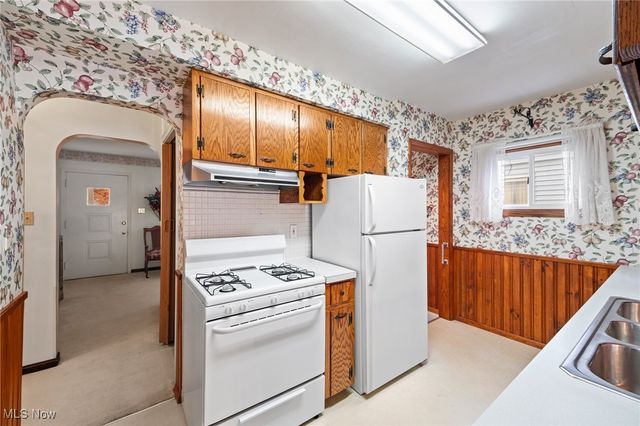 741 Jason Avenue, Akron, OH 44314