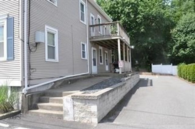 1504 Concord St 1R, Framingham, MA 01701