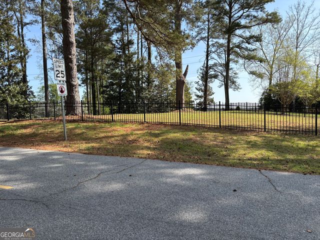 3024 Emerald Drive, Lake Spivey, GA 30236