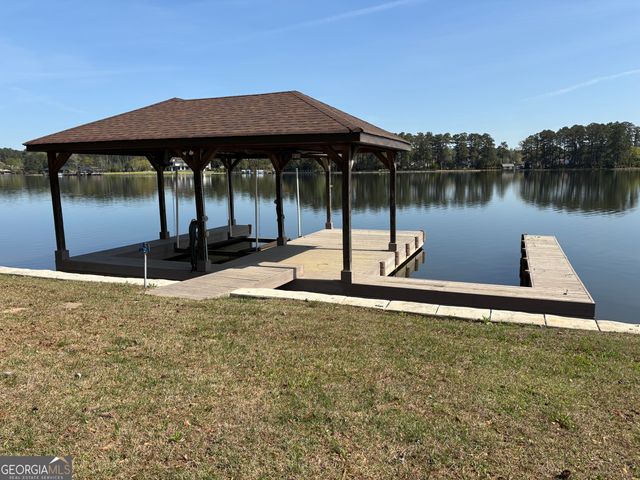 3024 Emerald Drive, Lake Spivey, GA 30236