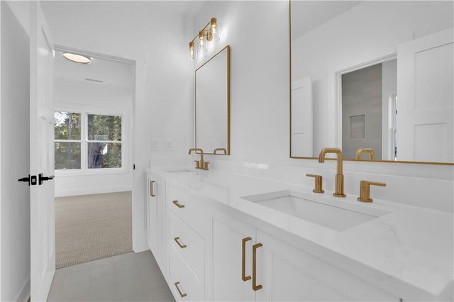 2875 Caney Parc Way, Cumming, GA 30041