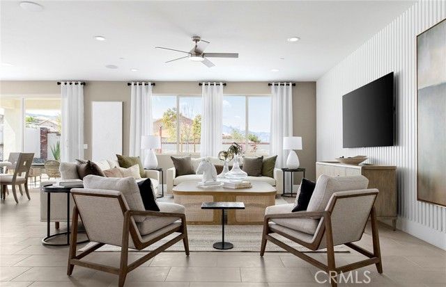 4033 Hudson Lane, Lake Elsinore, CA 92530