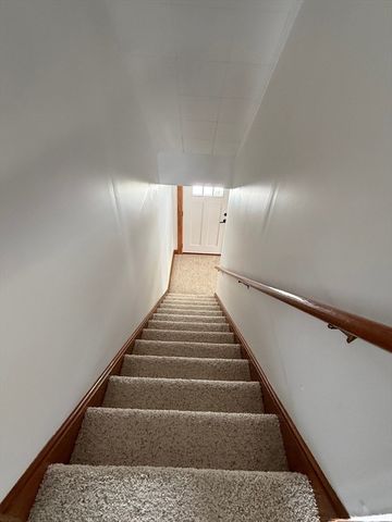 970 Trapelo Rd, Waltham, MA 02452