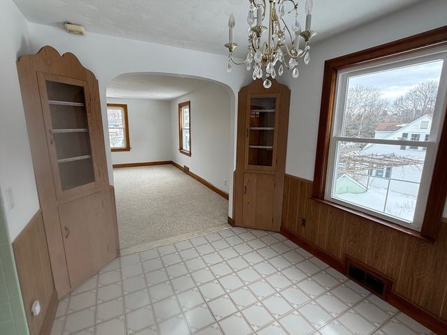 970 Trapelo Rd, Waltham, MA 02452