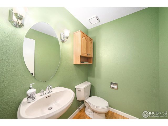 7902 Whitney Ct, Fort Collins, CO 80525